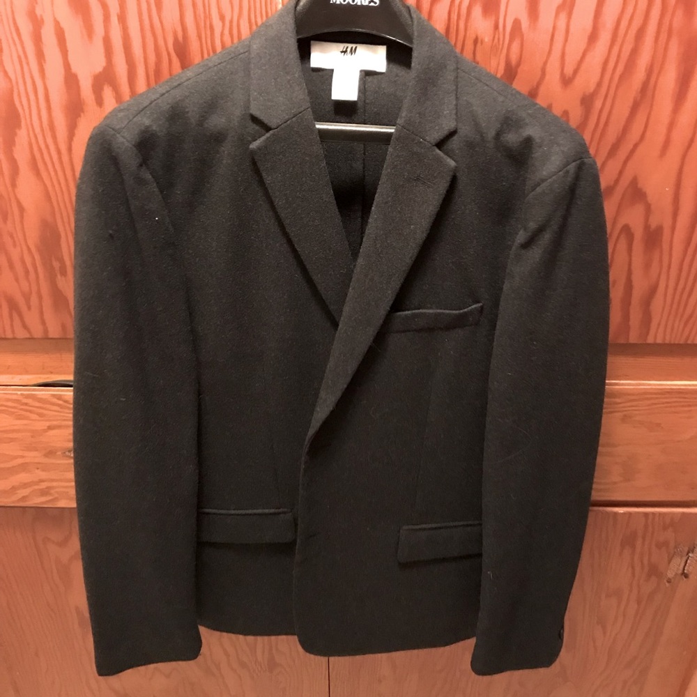 NEVER WORN! H&M Grey Topcoat.